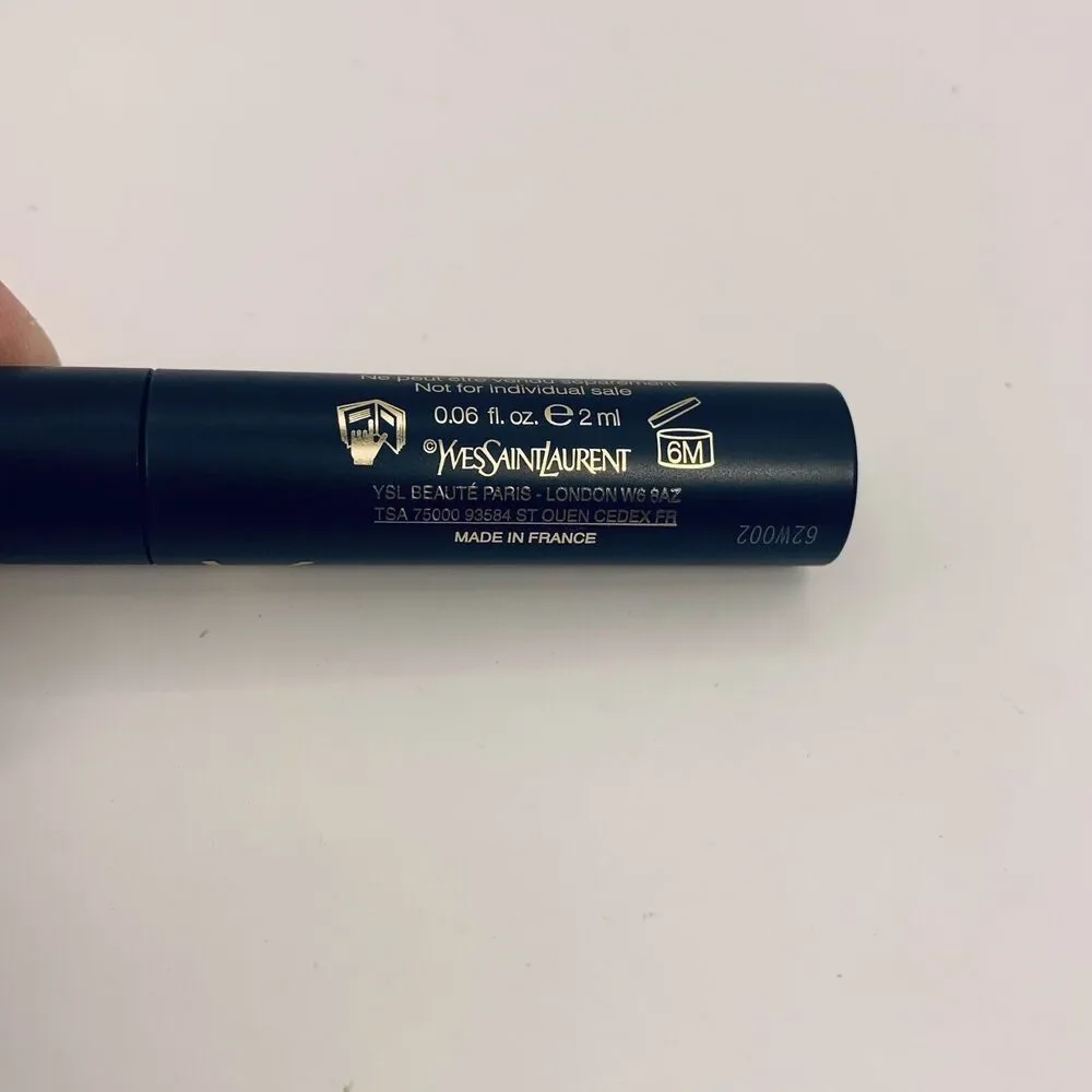 Yves Saint Laurent YSL Lash Clash Extreme Volume Mascara MINI .06oz, 2ml NWOB